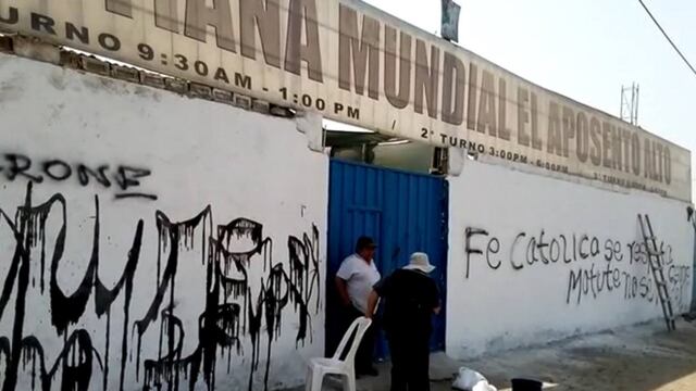 Hinchas de Alianza Lima hicieron pintas en iglesia El Aposento Alto en Trujillo