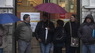 Zona Euro: Desempleo bajó levemente en febrero