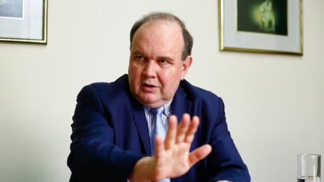 Rafael López Aliaga responde a congresistas renunciantes: “Tienen que acostumbrarse a la disciplina partidaria”