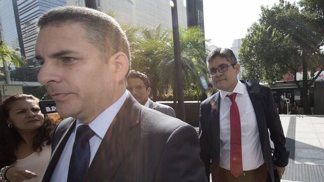 Fiscales Vela y Pérez regresan al Perú