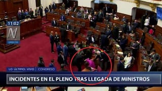 Ana María Choquehuanca cayó en grada del Congreso durante discusión de parlamentarios  [VIDEO]