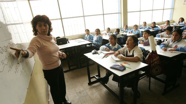 Contundente respuesta del país: sin prueba docente no hay calidad educativa