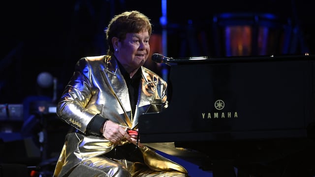 Elton John se despide de los escenarios tras 52 años de exitosa carrera musical