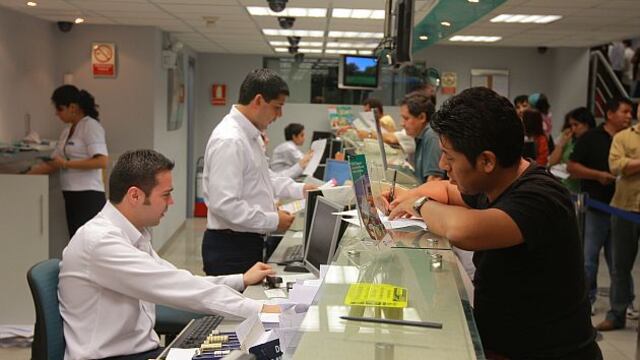 Solo el 39% de latinoamericanos usa una cuenta bancaria