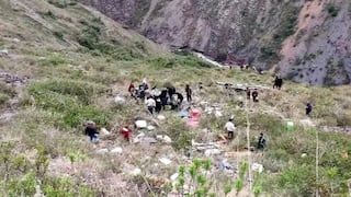 Tragedia en Áncash: 20 fallecidos y 6 heridos deja volcadura de bus interprovincial [VIDEO]