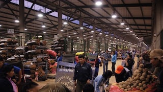 Hoy ingresaron más de 10,000 toneladas de alimentos a mercados mayoristas de Lima