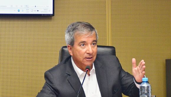 Raúl Pérez Reyes defiende demanda competencial que presentará el gobierno contra Fiscalía y Poder Judicial. (Foto: MTC)