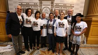 Congresistas se solidarizan con periodista Pedro Salinas