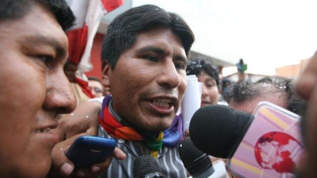 Walter Aduviri gana desde la clandestinidad en Puno