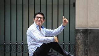 Fernando Armas, celebra sus 54 años con el espectáculo ‘Humor sin filtro’