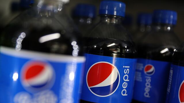 Coca Cola y Pepsi consideran producir gaseosas con sabor a marihuana