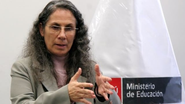 Patricia Salas insta a docentes a marcar distancia de grupos extremistas