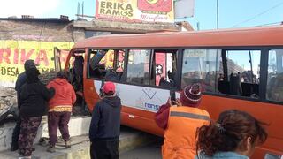 Arequipa: más de 30 heridos deja choque de bus contra vivienda [VIDEO]