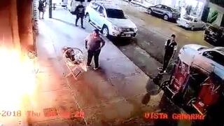 Abren investigación a hombre que lanzó bomba molotov a mujer en La Victoria [VIDEO]