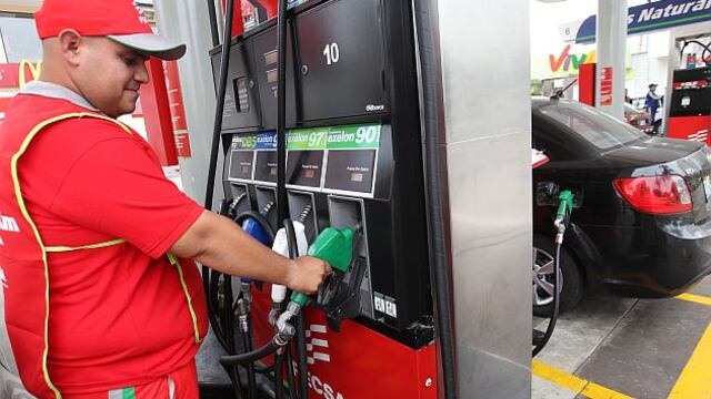 El 85% de grifos cumplió con bajar precio de combustibles en Lima