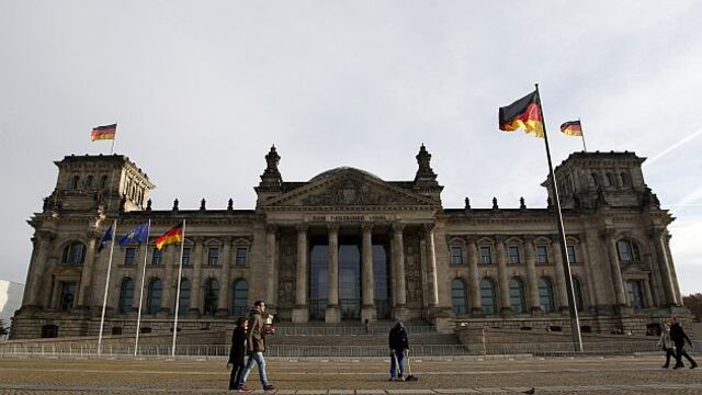 Alemania: Sector privado se debilita por crisis internacional