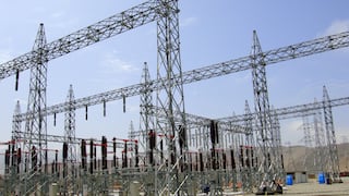 Zonas aisladas y fronteras del país contarán con servicio eléctrico, según nuevo reglamento 