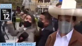 Periodistas se solidarizan con reportera de que fue apartada a la fuerza por personal de seguridad de Castillo
