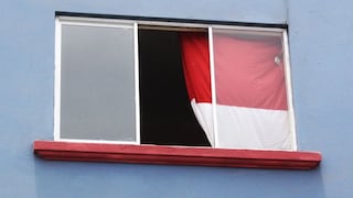 Clausuran local de ONG que utilizaba bandera peruana como cortina