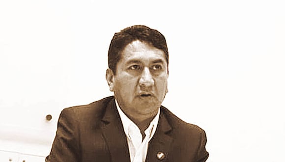 Vladimir Cerrón, fundador de Perú Libre se encuentra prófiugo de la justicia.