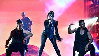 Camila Cabello 'deslumbró' con presentación exitosa en los Premios Billboard [VIDEO]