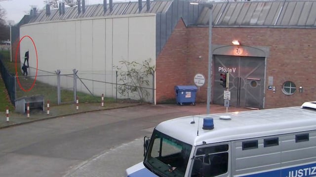 ¡Para no creerlo! Cuatro presos alemanes fugaron por agujero en la pared [FOTOS]