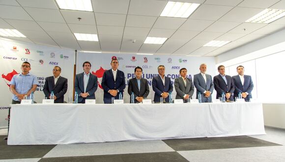 El Colectivo “El Perú unido contra la delincuencia y por la paz” ha presentado diversas propuestas e iniciativas para la seguridad ciudadana.