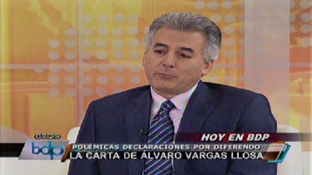 Álvaro Vargas Llosa: ‘Lecciones patrióticas solo recibo de Paolo Guerrero’