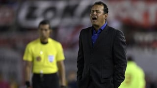 Juan Reynoso es el único entrenador peruano en el ranking mundial de técnicos  