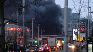 Ciudadanos comparten fotos del accidente en Vauxhall