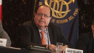 Julio Velarde: “Vamos a estar golpeados por la incertidumbre interna”