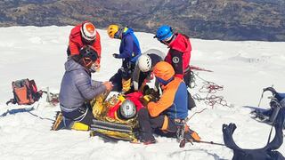 Avalancha deja dos montañistas polacos heridos en nevado Huascarán | FOTOS
