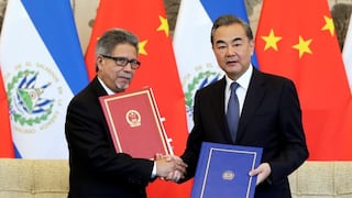 El Salvador establece relaciones con China y las rompe con Taiwán