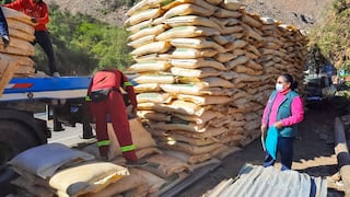 Entregan más de 49 toneladas de guano de las islas a la región Huancavelica