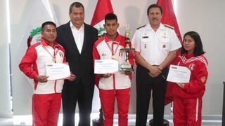 Campeones sudamericanos de kick boxing fueron reconocidos por el Ministerio de Defensa
