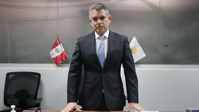 Fiscalía de la Nación da por concluida designación de Rafael Vela en sus cargos