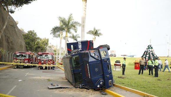 Accidente de tránsito en la Costa Verde. (Foto: Joseph angeles/ @photo.gec)