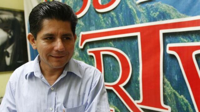Sutep: “Ollanta Humala nos ofreció otra ley para el magisterio”
