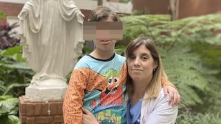 Enfermera adoptó hace 10 años a bebé con síndrome de Down rechazado por sus padres