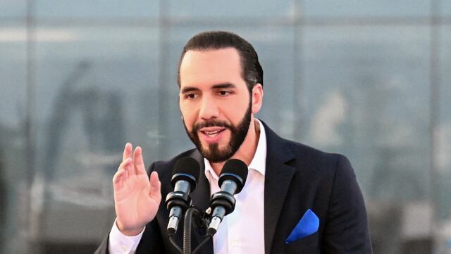 El Salvador: Congreso aprueba reforma para agilizar cambios en su Constitución
