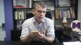 Julio Guzmán responde a Daniel Mora: “Partido Morado es leal a sus principios y valores”