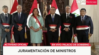 Dina Boluarte tomó juramento de los nuevos ministros de Economía, Energía y Minas, Defensa y Ambiente