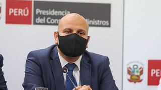 Ministro Alejandro Salas anuncia que este fin de semana podría jurar el nuevo ministro de Salud