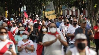 Miles de personas marchan en contra del gobierno de Pedro Castillo [GALERÍA]