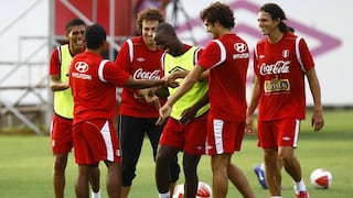Perú va por su primer triunfo ante Chile en la era del ‘Mago’