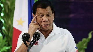 Duterte advierte a China de que "modere" su comportamiento en aguas disputadas
