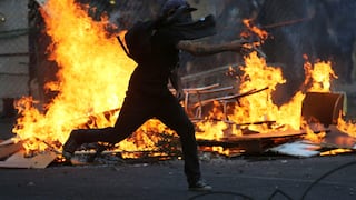 Condenan al estadounidense que disparó a manifestantes en Chile