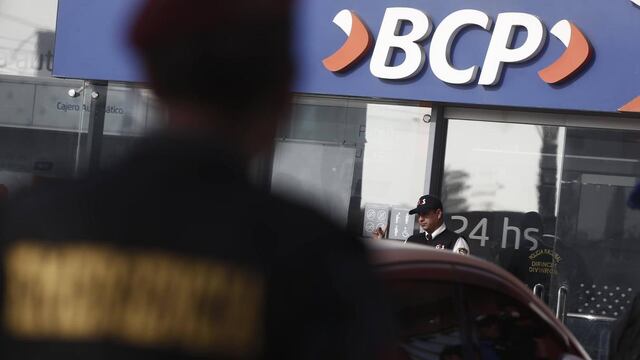 Frustran asalto a agencia del BCP tras balacera en Breña [VIDEO]
