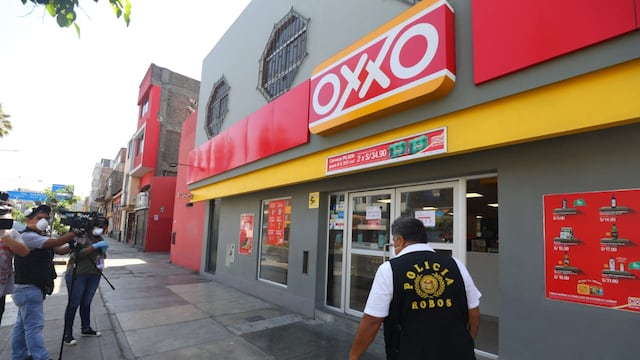 Oxxo redujo en 22% flujo de visitas a tiendas en el tercer trimestre del año