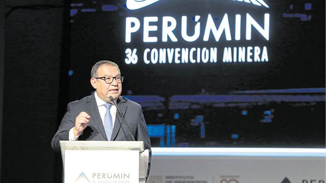 En pleno Perumin Otárola desautoriza a ministro de Energía y Minas por Tía María